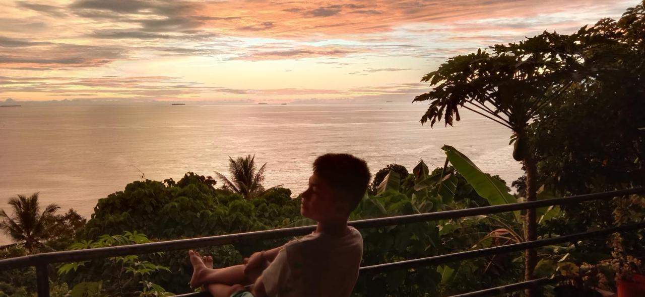 The View Padang, Amazing View, 8 Mins Mentawai Fast Ferry, Cold Beer,Close To Restaurants 巴东 外观 照片