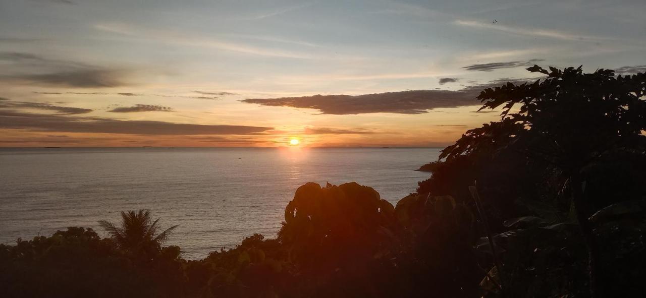 The View Padang, Amazing View, 8 Mins Mentawai Fast Ferry, Cold Beer,Close To Restaurants 外观 照片