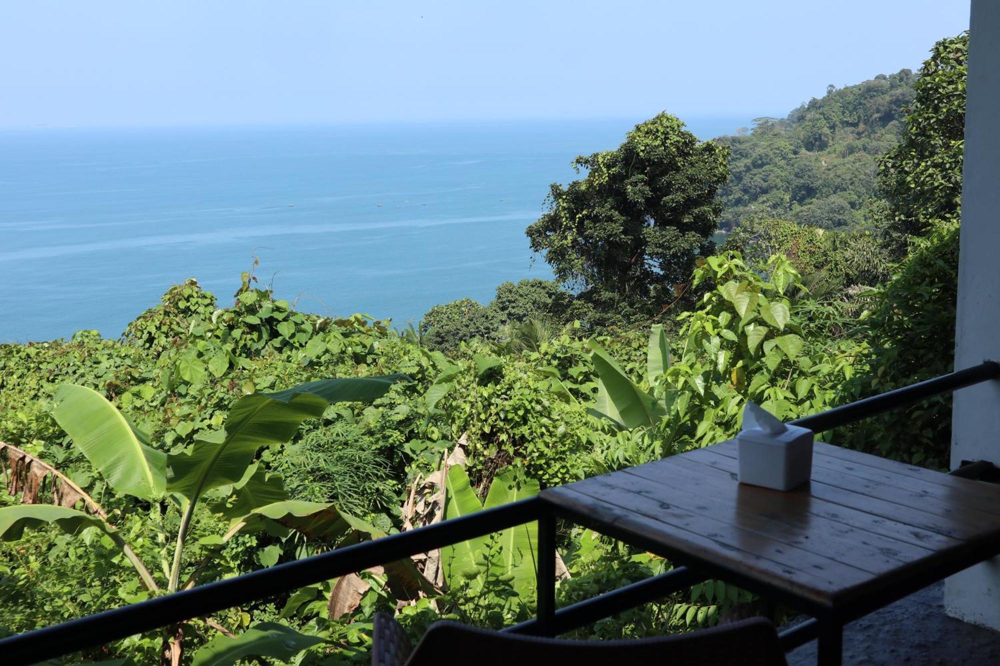 The View Padang, Amazing View, 8 Mins Mentawai Fast Ferry, Cold Beer,Close To Restaurants 巴东 外观 照片